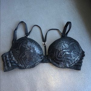 Black Victoria secret bra